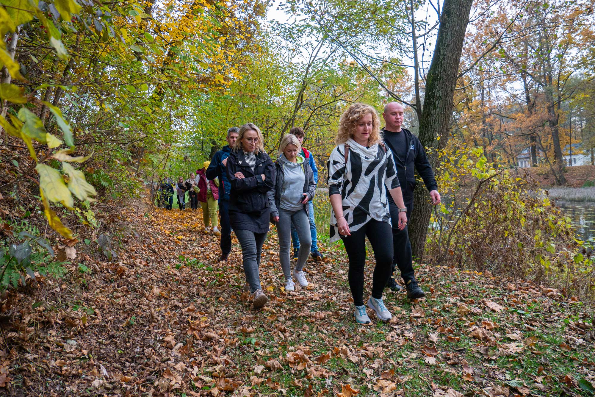 Rajd pieszy Ślady wiary i pamięci w gminie Miedziana Góra