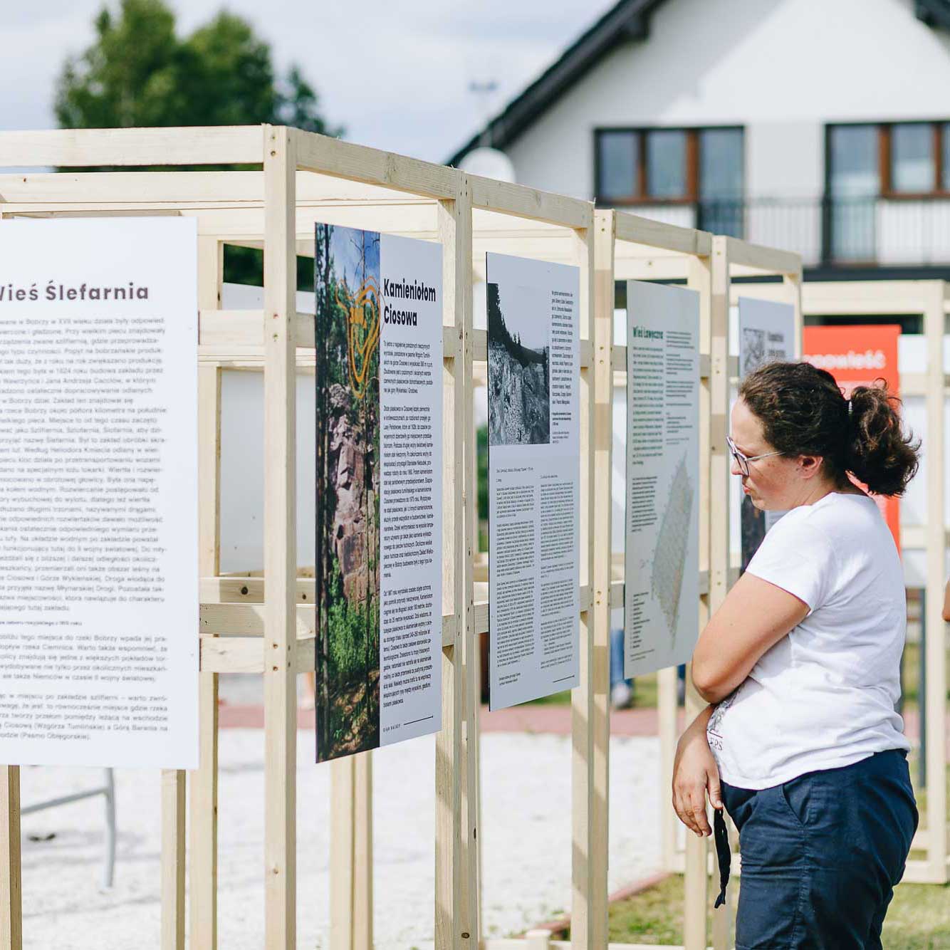 Wystawy edukacyjne – Stowarzyszenie z Ławęcznej